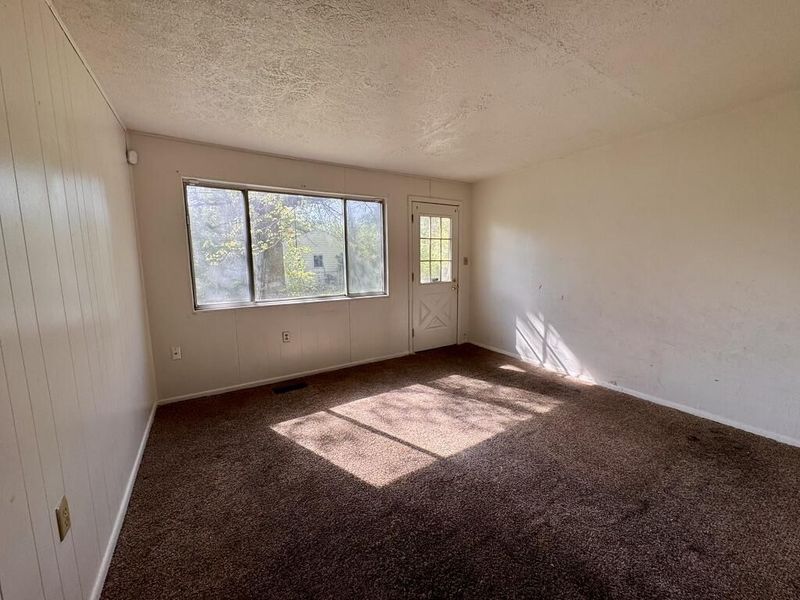 2239 Esmeralda Avenue, Dayton, OH 45406 Photo 9