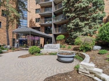 210 W Grant Street , Unit 222, Minneapolis, MN 55403