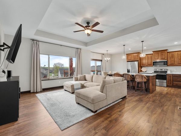 6442 Burr Oak Lane, Eau Claire, WI 54703