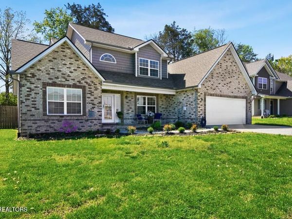 7441 Peony Drive, Knoxville, TN 37918