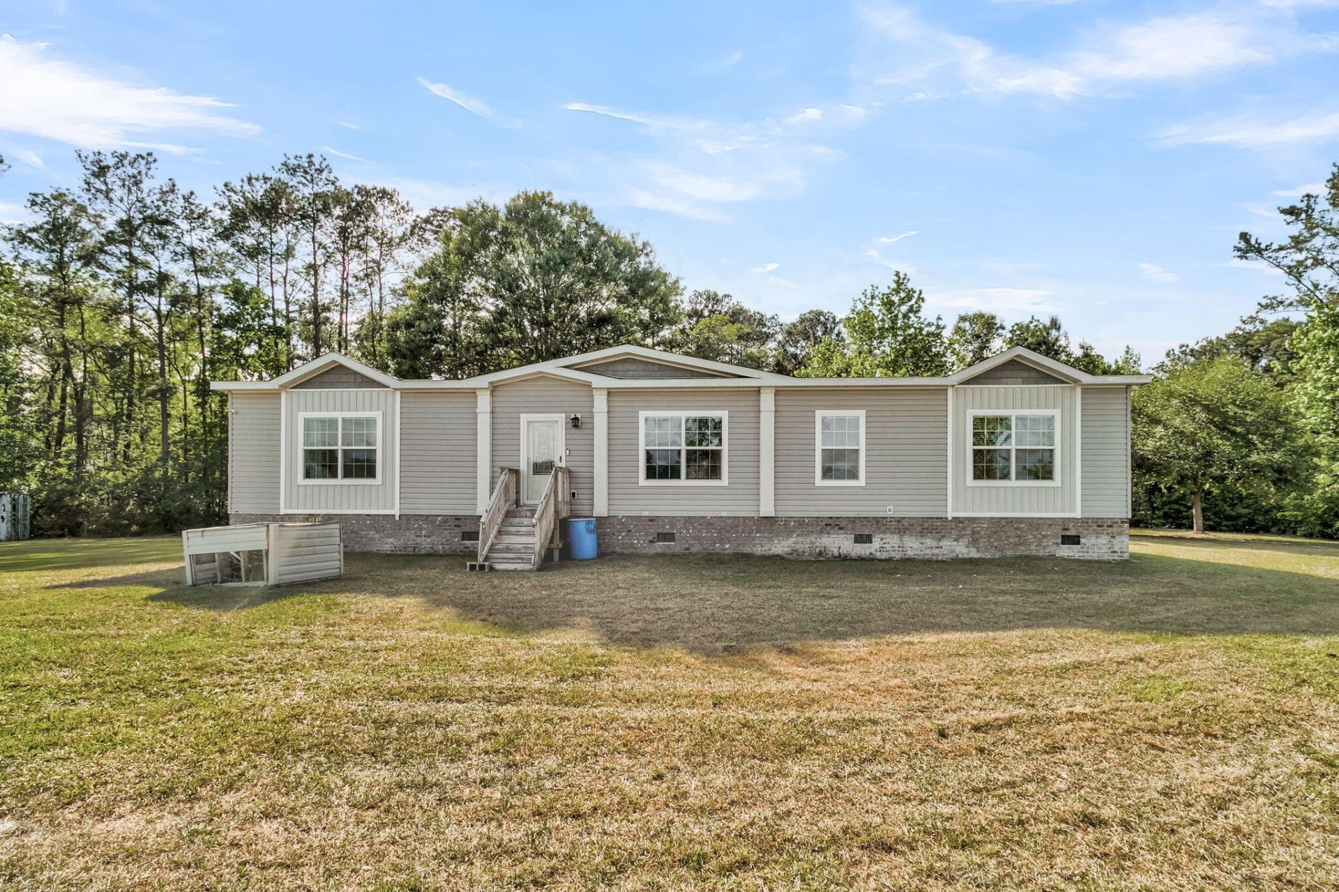 1387 Honor Lane Photo 2