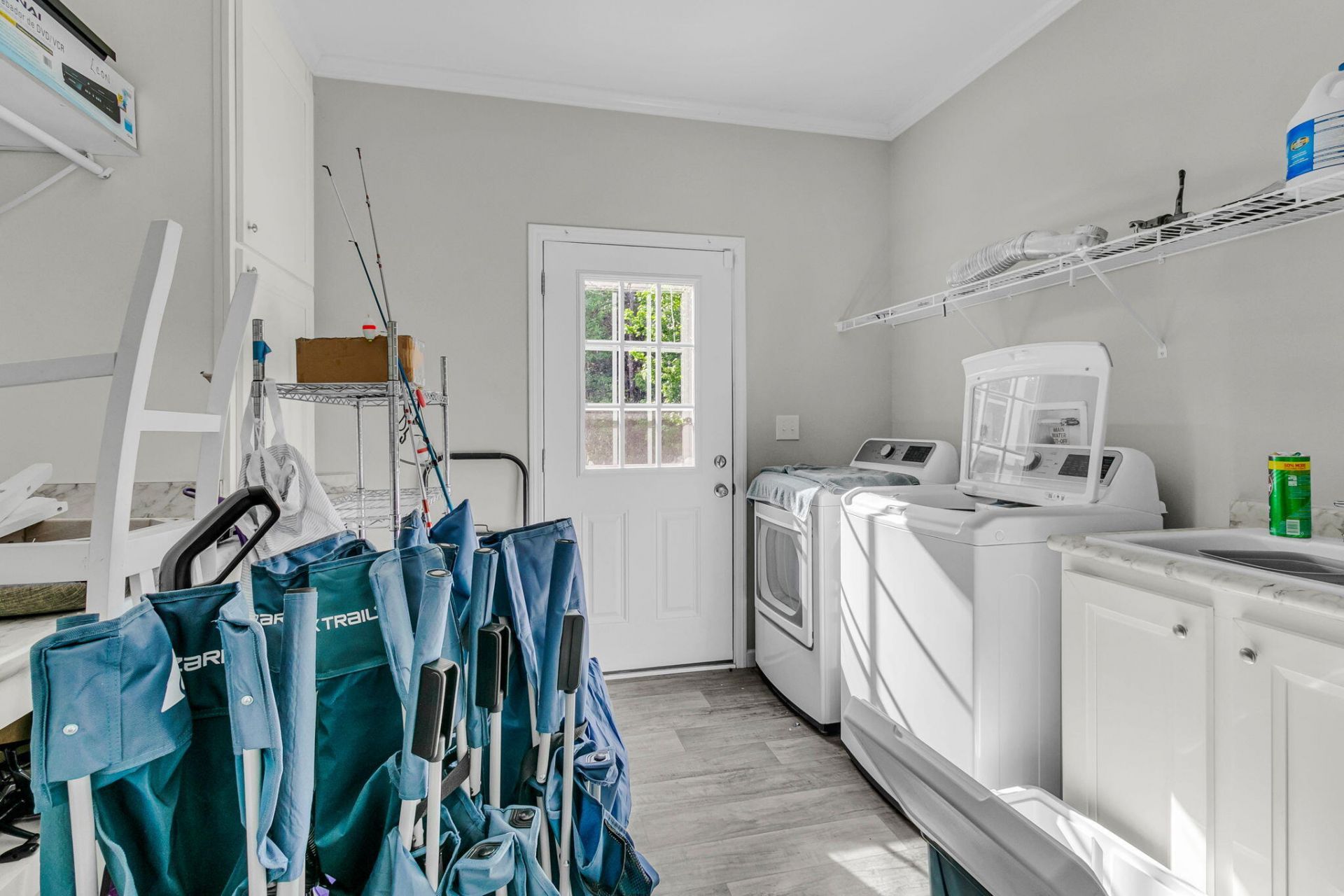 1387 Honor Lane Photo 25