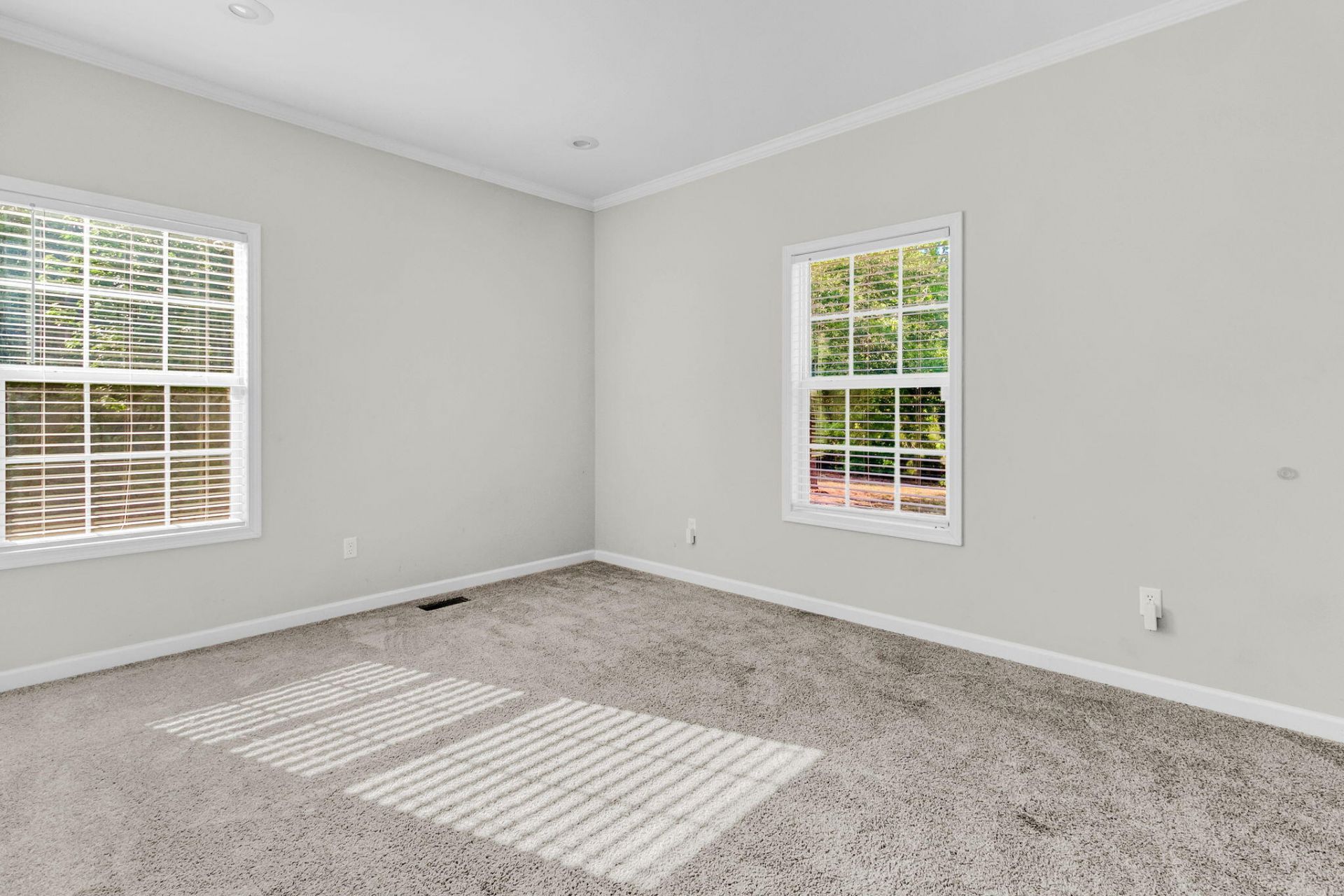 1387 Honor Lane Photo 28
