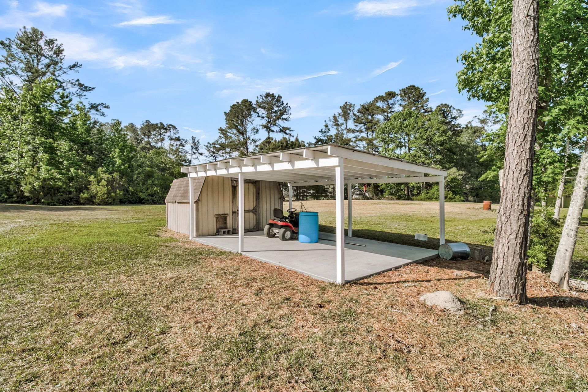 1387 Honor Lane Photo 29