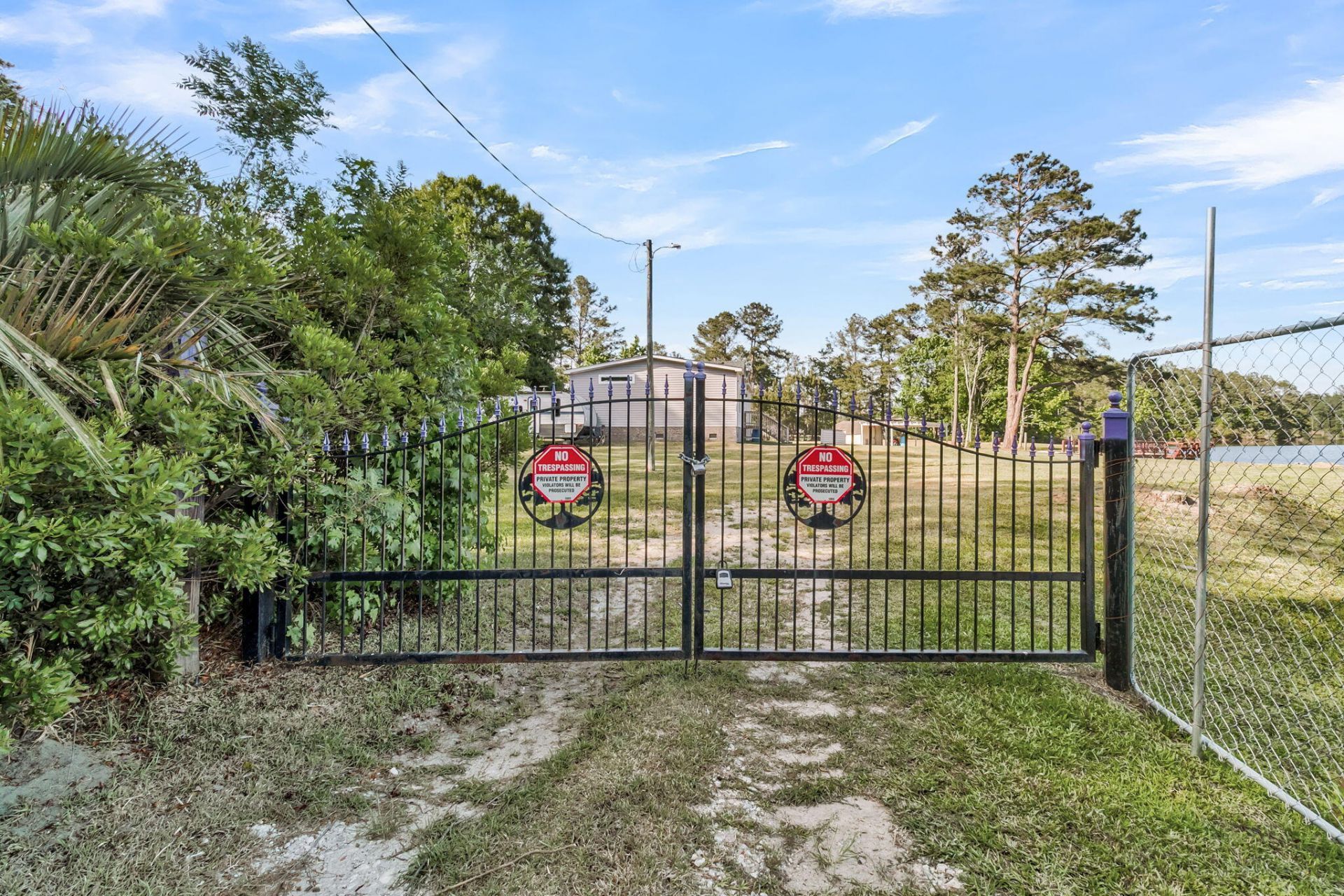 1387 Honor Lane Photo 37