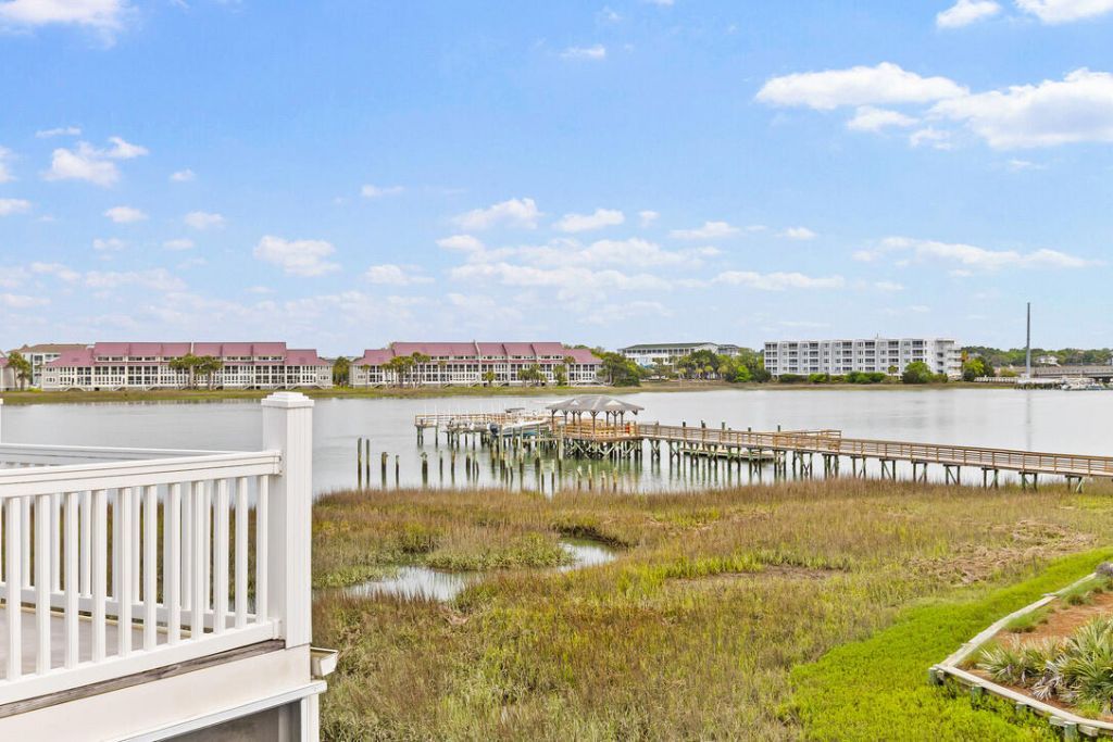 81 Sandbar Lane Photo 16