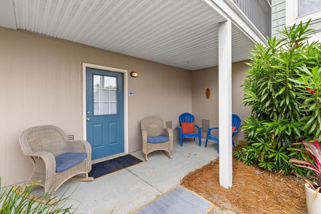 81 Sandbar Lane Photo 26