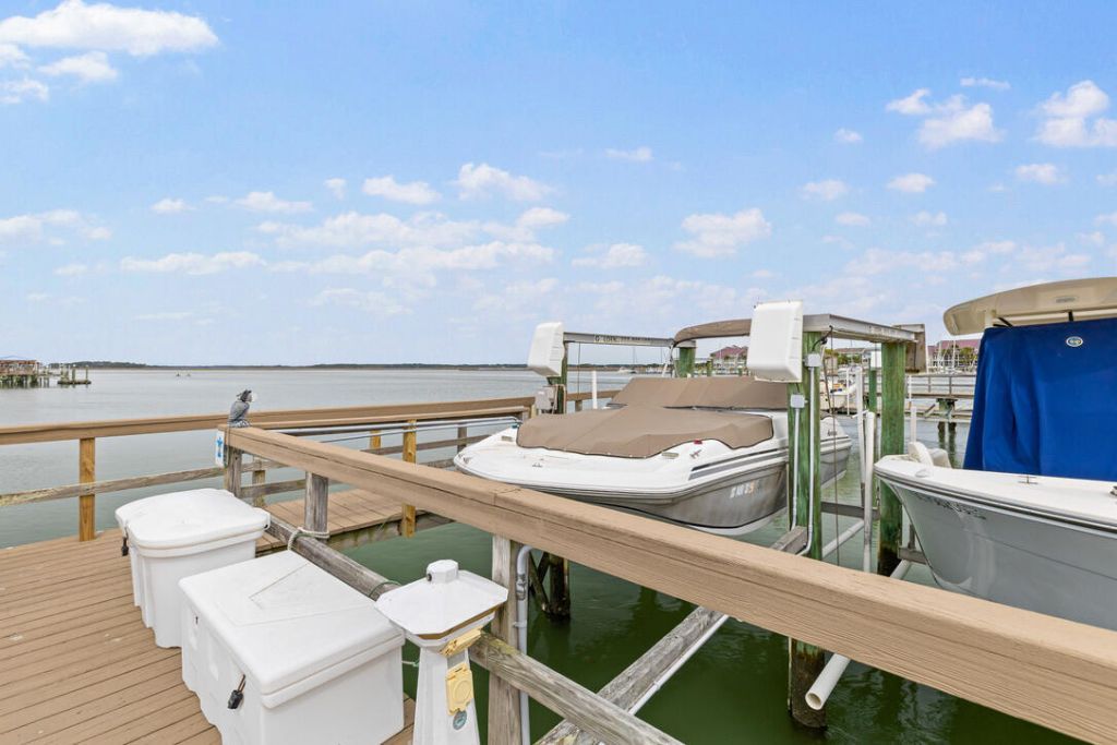 81 Sandbar Lane Photo 30