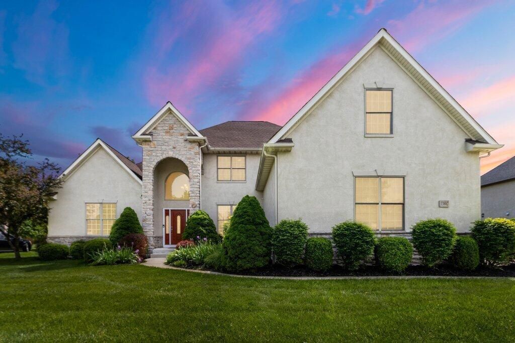 13882 Fantasy Way, Pickerington, OH 43147 Main Photo