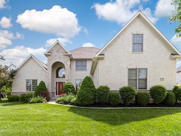13882 Fantasy Way, Pickerington, OH 43147