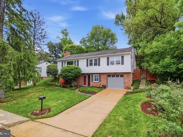 6409 OLD DOMINION DRIVE, MCLEAN, VA 22101