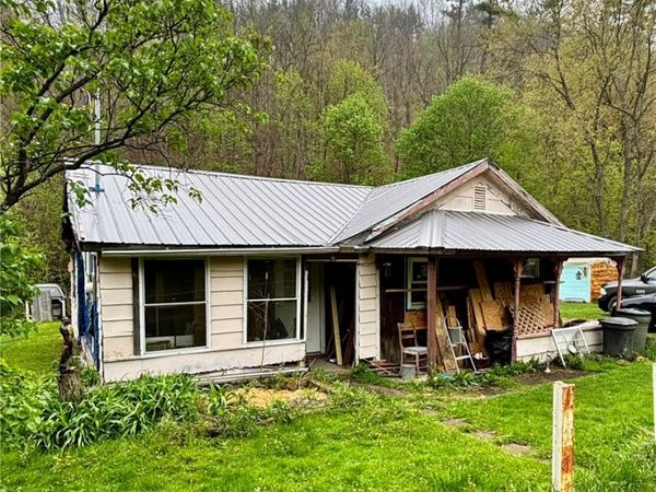 3043 College Avenue, Corning, NY 14830