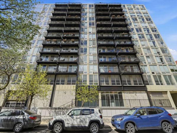 450 W Briar Place , Unit 5F, Chicago, IL 60657