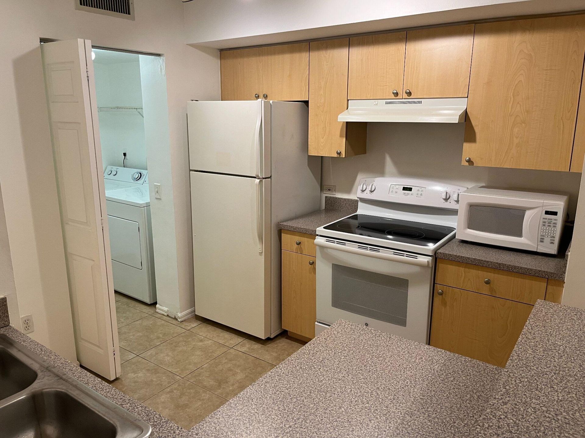 913 Villa Circle, Boynton Beach, FL 33483 Photo