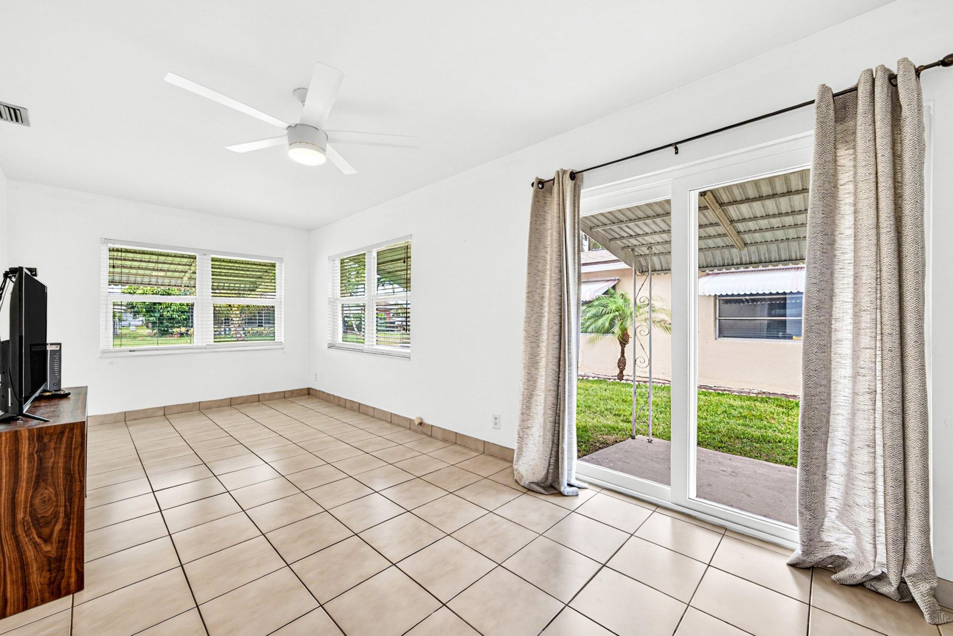 6061 Stanley Lane, Delray Beach, FL 33484 Photo