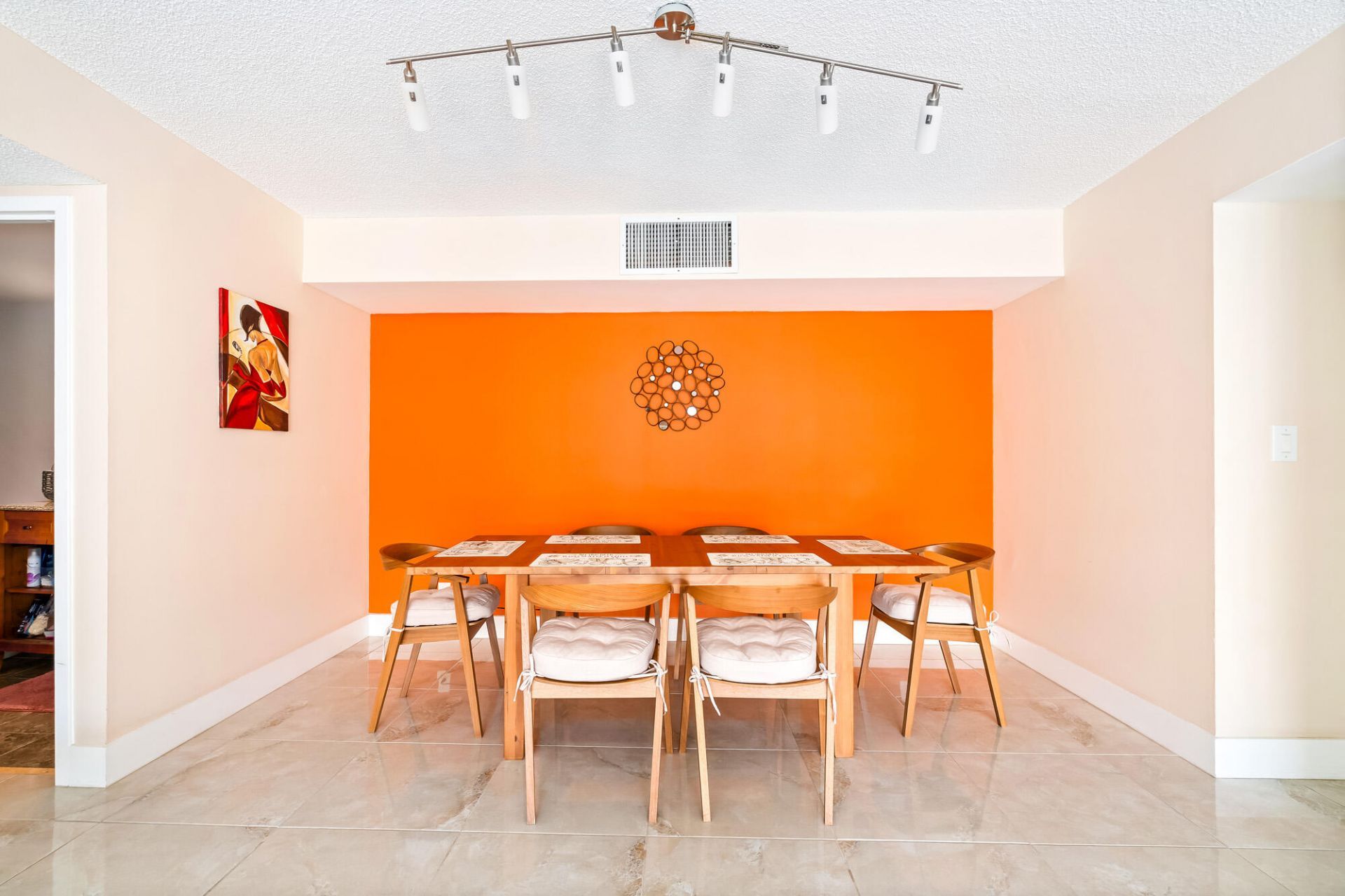 2000 Atlantic Shores Boulevard, Unit Apt 410, Hallandale Beach, FL 33009 Photo