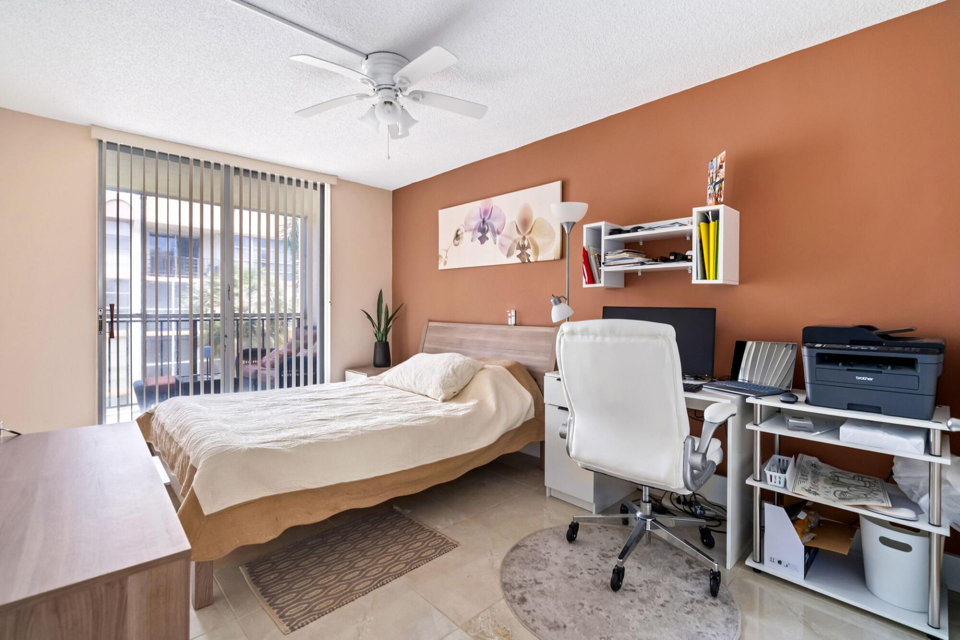 2000 Atlantic Shores Boulevard, Unit Apt 410, Hallandale Beach, FL 33009 Photo
