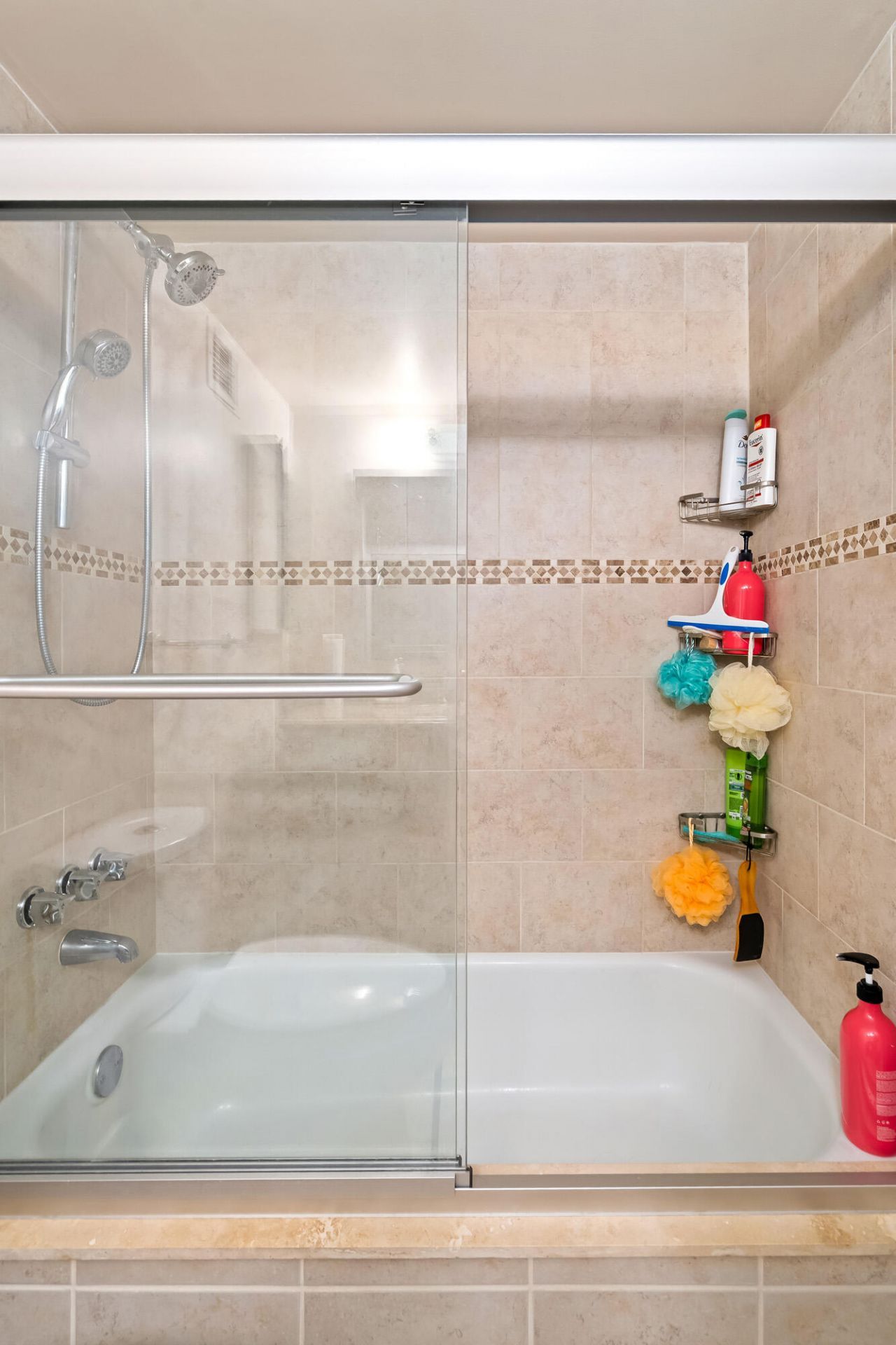 2000 Atlantic Shores Boulevard, Unit Apt 410, Hallandale Beach, FL 33009 Photo