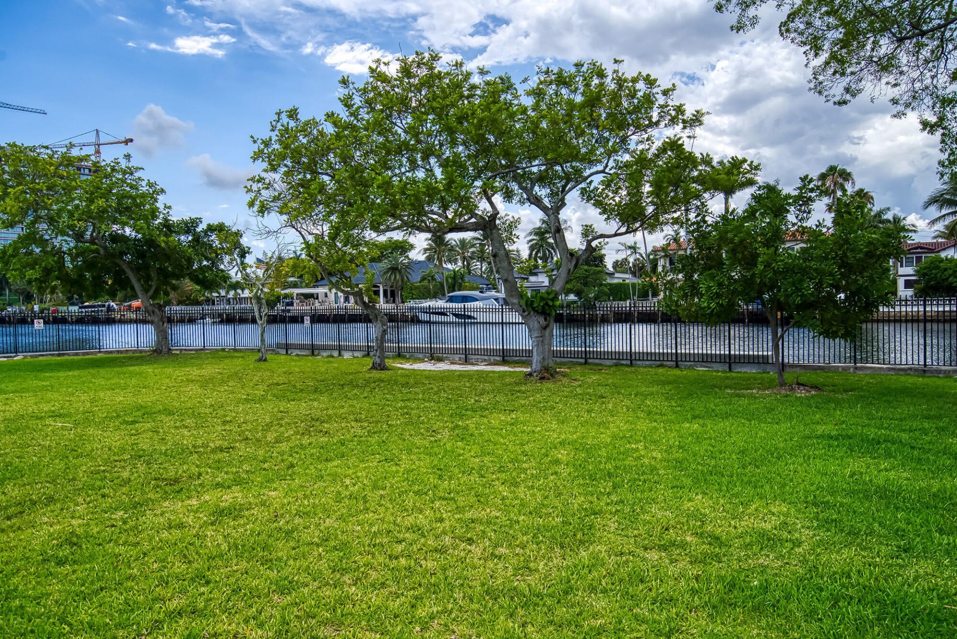 2000 Atlantic Shores Boulevard, Unit Apt 410, Hallandale Beach, FL 33009 Photo
