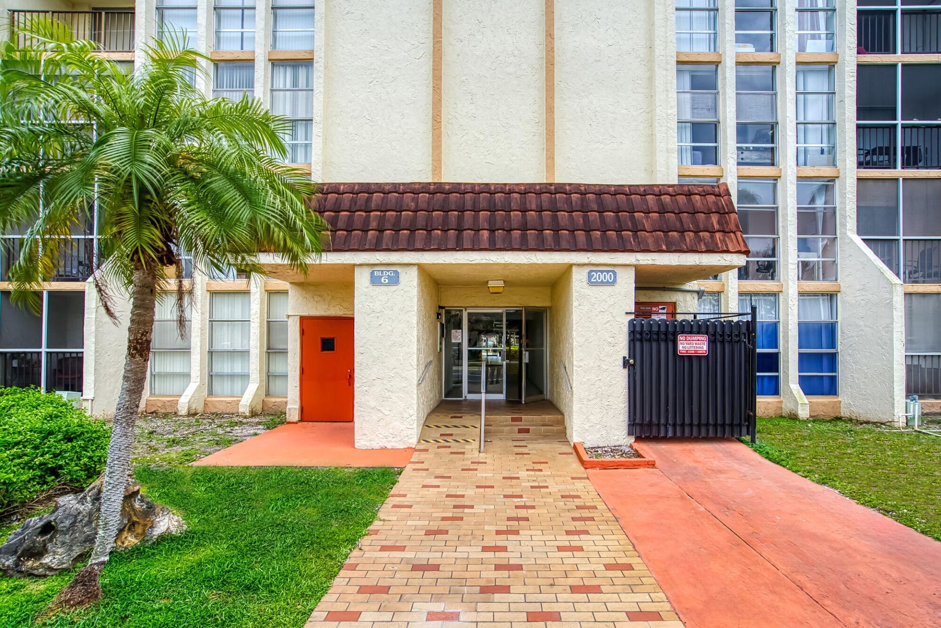 2000 Atlantic Shores Boulevard, Unit Apt 410, Hallandale Beach, FL 33009 Photo