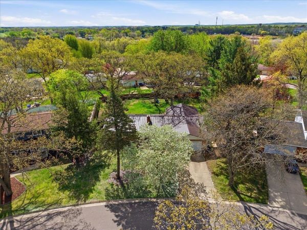 418 Oakridge Drive, Portage, WI 53901