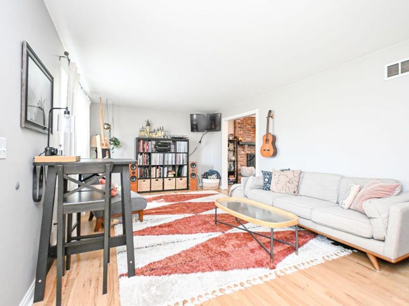 5820 Timely Terrace, Cincinnati, OH 45233 Photo 2