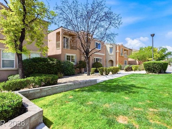 9028 Retro Court, Las Vegas, NV 89149