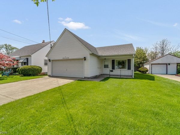 5178 W 151st Street , Brook Park, OH 44142