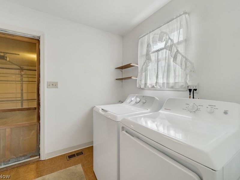 5178 W 151st Street , Brook Park, OH 44142 Photo 12