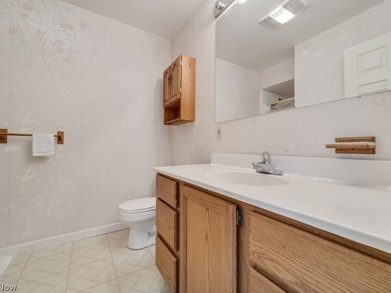 5178 W 151st Street , Brook Park, OH 44142 Photo 19