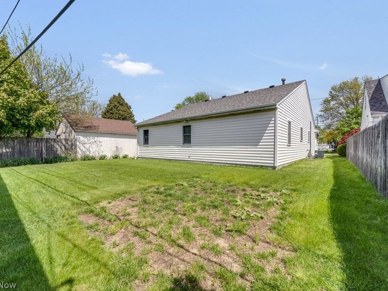 5178 W 151st Street , Brook Park, OH 44142 Photo 25