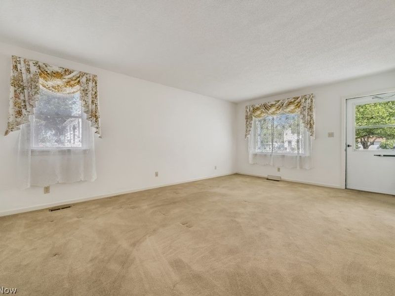 5178 W 151st Street , Brook Park, OH 44142 Photo 5