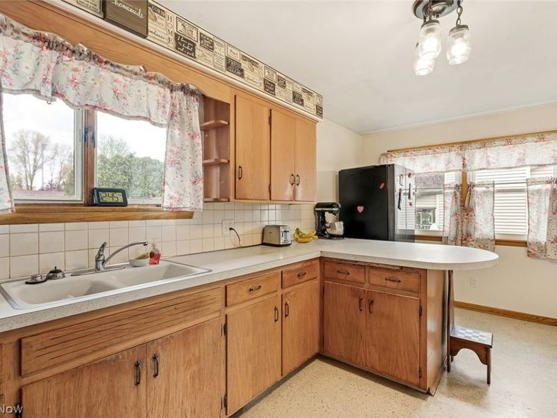500 Cynthia Drive, Campbell, OH 44405 Photo 16