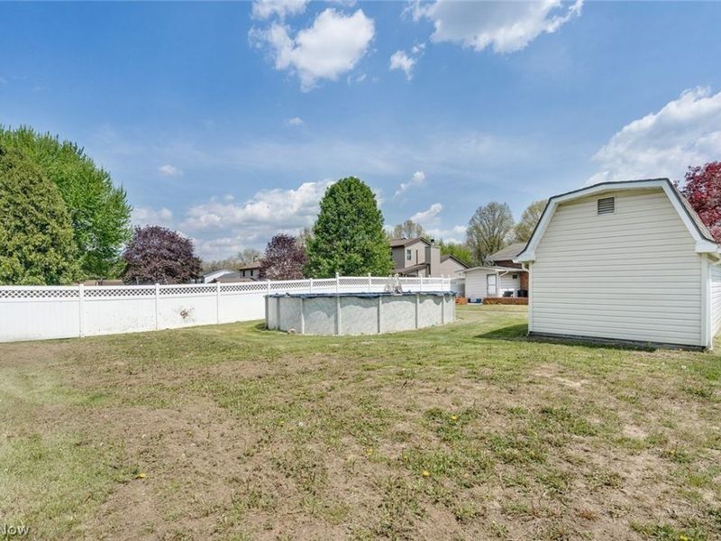 500 Cynthia Drive, Campbell, OH 44405 Photo 32