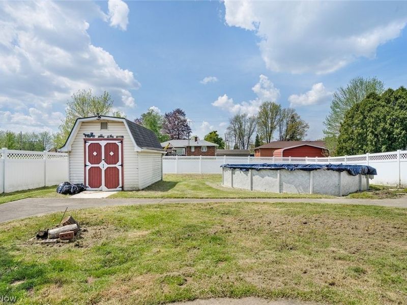 500 Cynthia Drive, Campbell, OH 44405 Photo 33