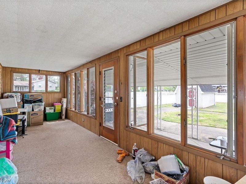 500 Cynthia Drive, Campbell, OH 44405 Photo 5