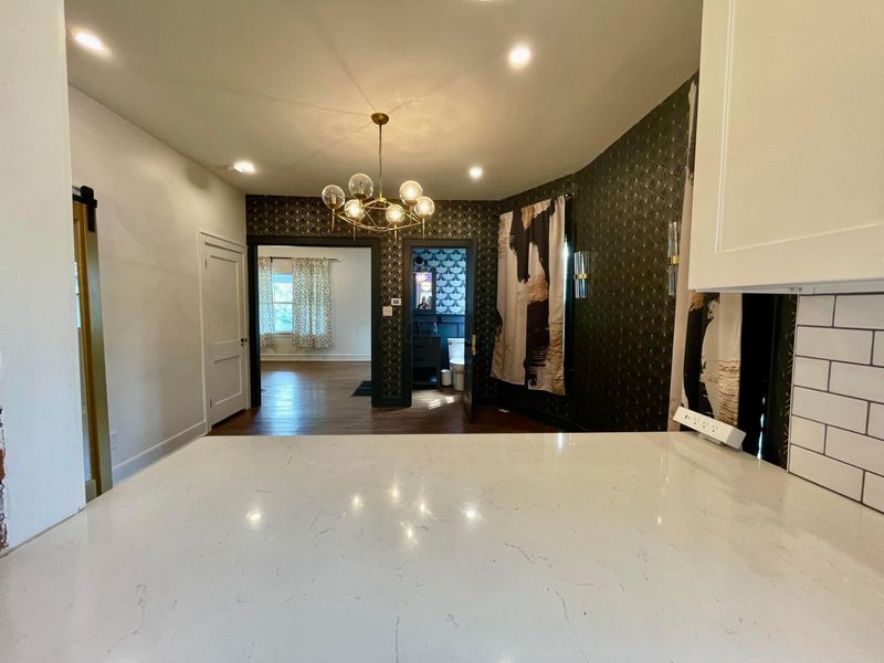 747 Malvern Avenue , Columbus, OH 43219 Photo 4