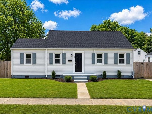 7 Mohican Drive , Portsmouth, VA 23701