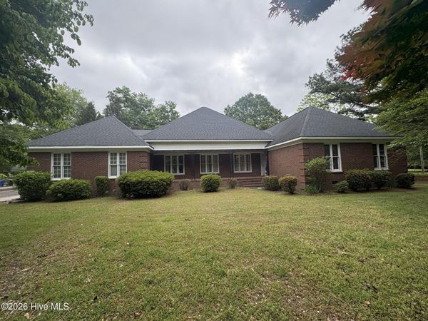 1706 Nash Street N, Wilson, NC 27893