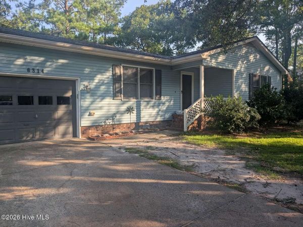 6314 Albatross Drive , New Bern, NC 28560