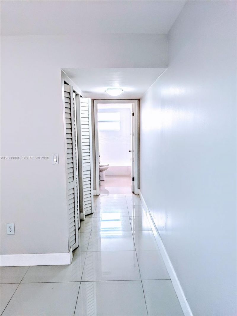 1617 Jefferson Ave, Unit 304, Miami Beach, FL 33139 Photo