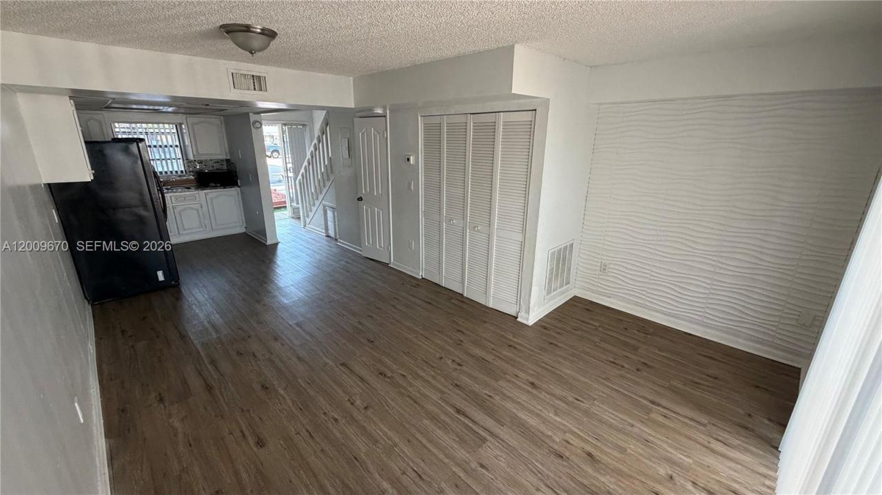 5774 W 26th Ave, Unit 106, Hialeah, FL 33016 Photo