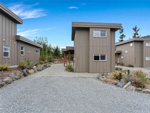 9336 Cabin Way , Lake Cowichan, BC V0R 2G1