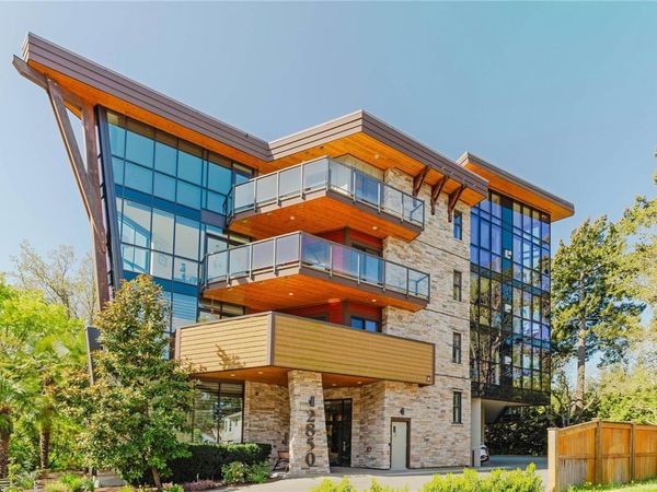 2850 Aldwynd Rd , Unit 402, Langford, BC V9B 3S7
