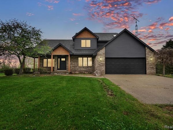 7341 Wood Pointe Drive, Almont Twp, MI 48003