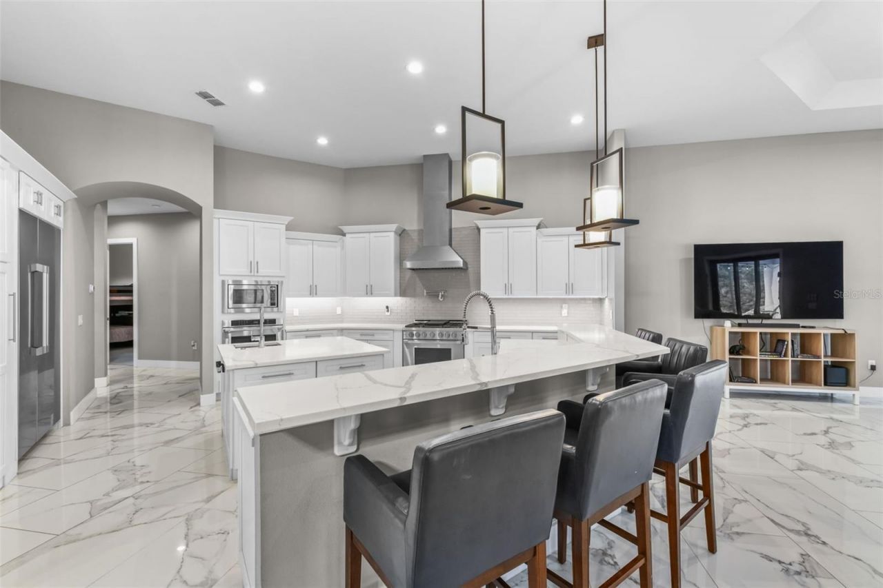 1 Stone Gate S, Longwood, FL 32779 Photo