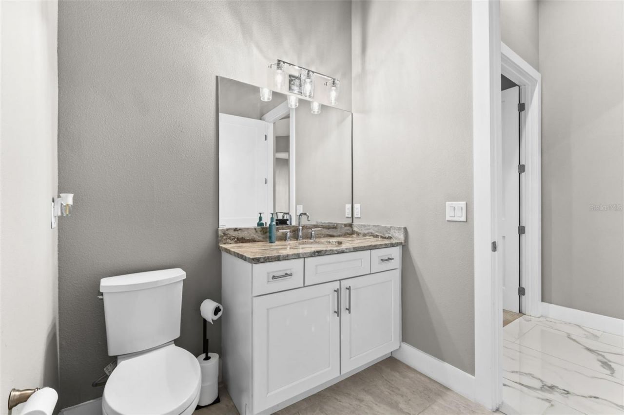 1 Stone Gate S, Longwood, FL 32779 Photo