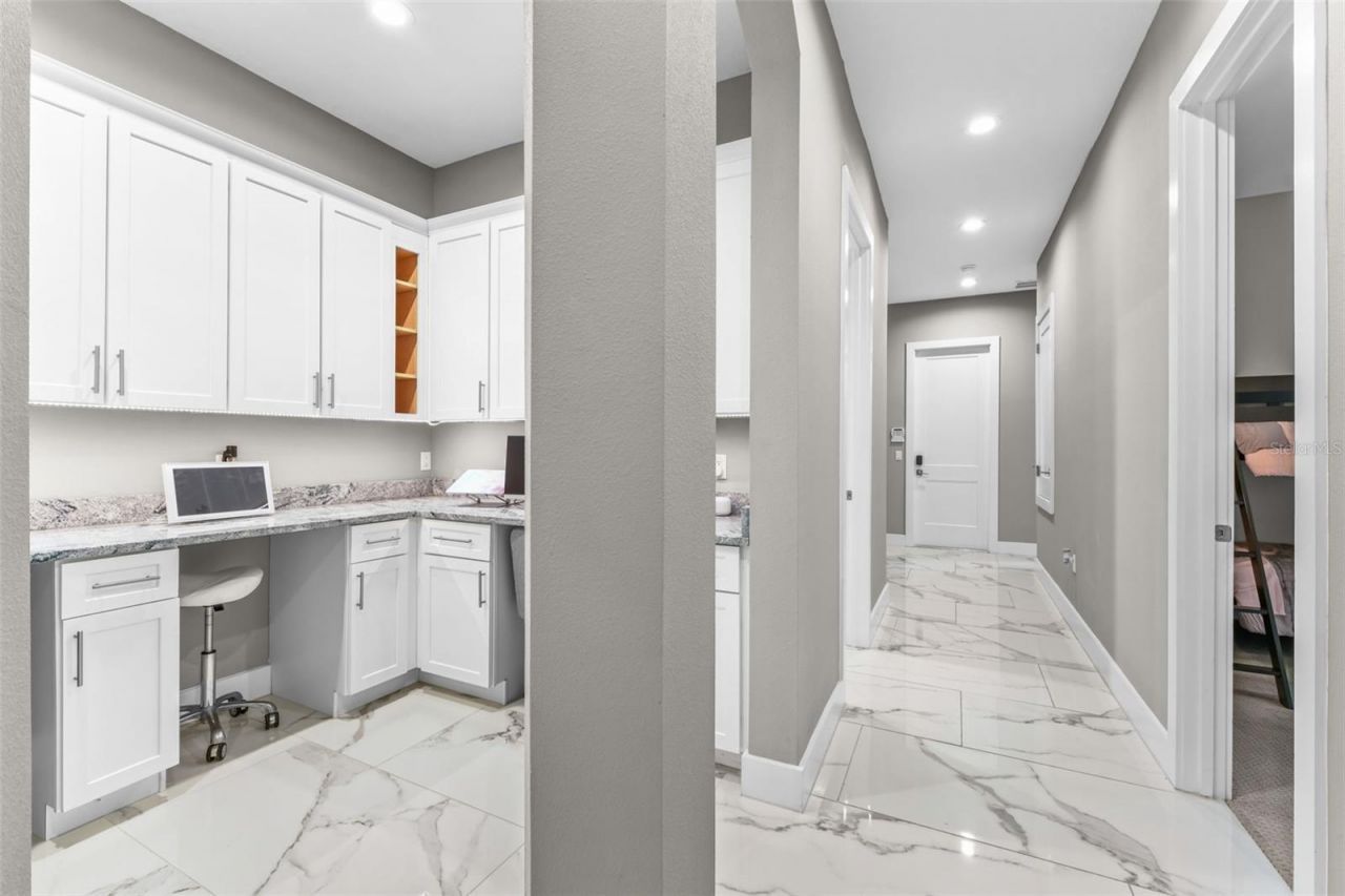 1 Stone Gate S, Longwood, FL 32779 Photo