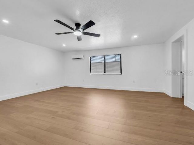 6040 84th Avenue N, Pinellas Park, FL 33781 Photo