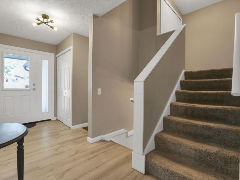 2143 Waldorf Road , Columbus, OH 43229 Photo 17